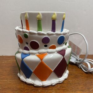 It's A Party‎ Birthday Cake Full Size Premium Warmer Authentic Scentsy Warmer